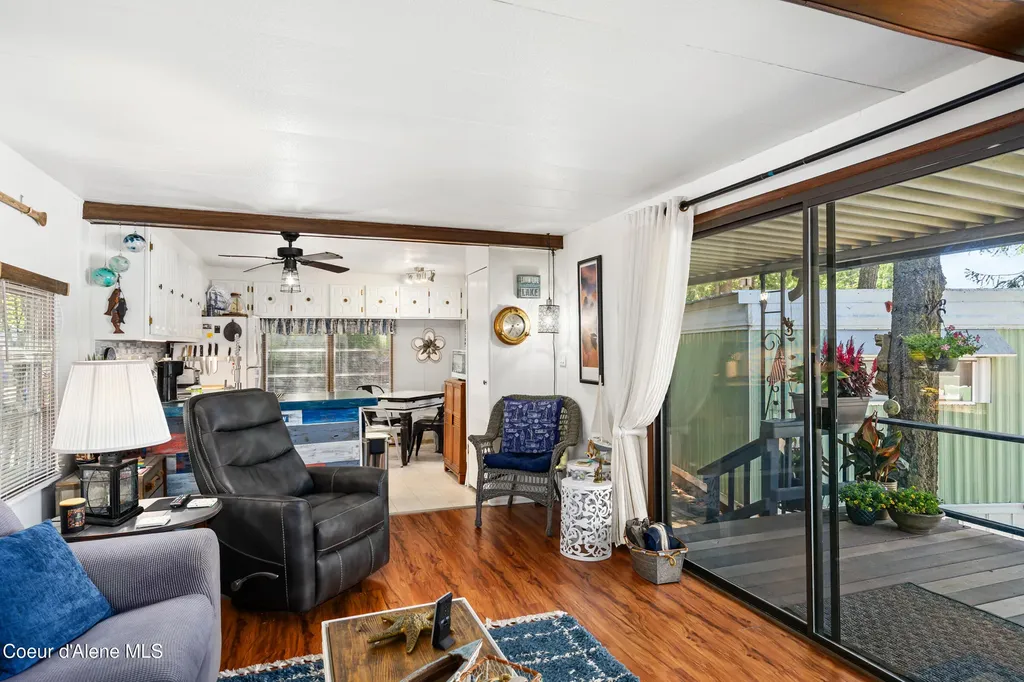 17293 E Helmsman Court Bayview ID 83803