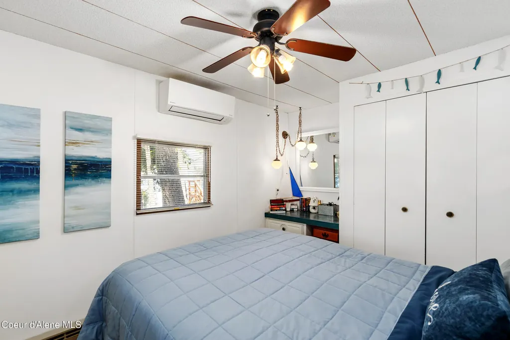 17293 E Helmsman Court Bayview ID 83803