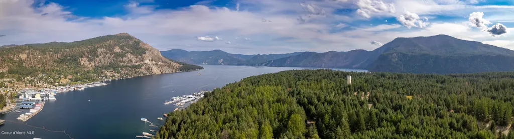 17293 E Helmsman Court Bayview ID 83803