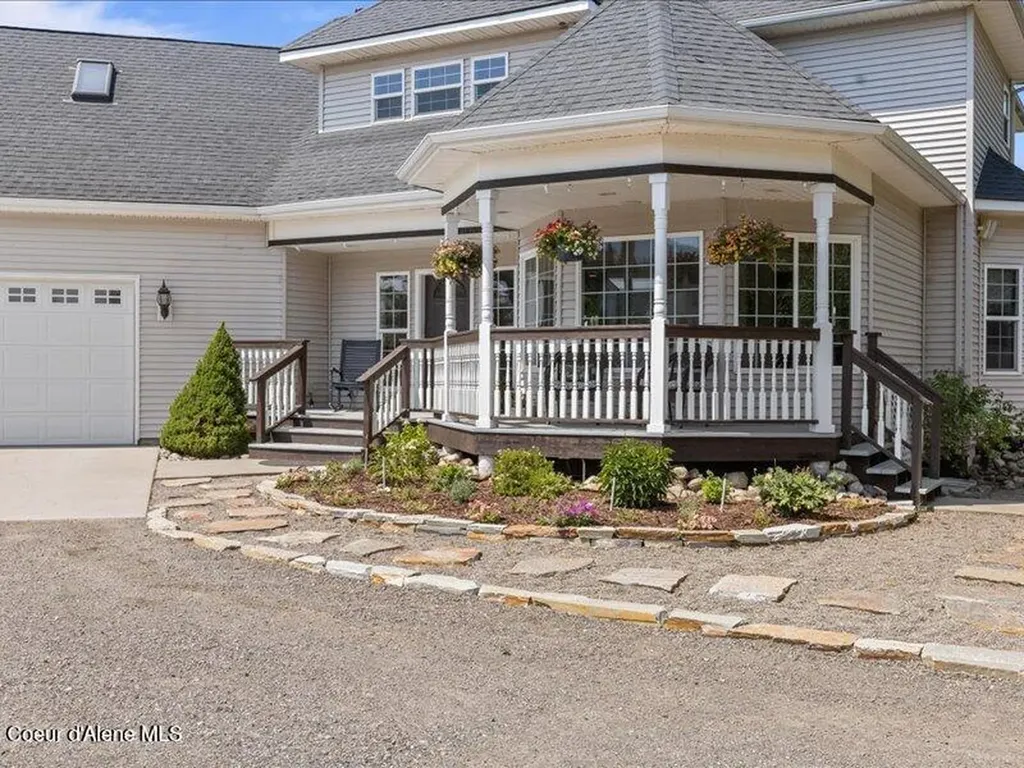 632 S Rabbit Trail Post Falls ID 83854
