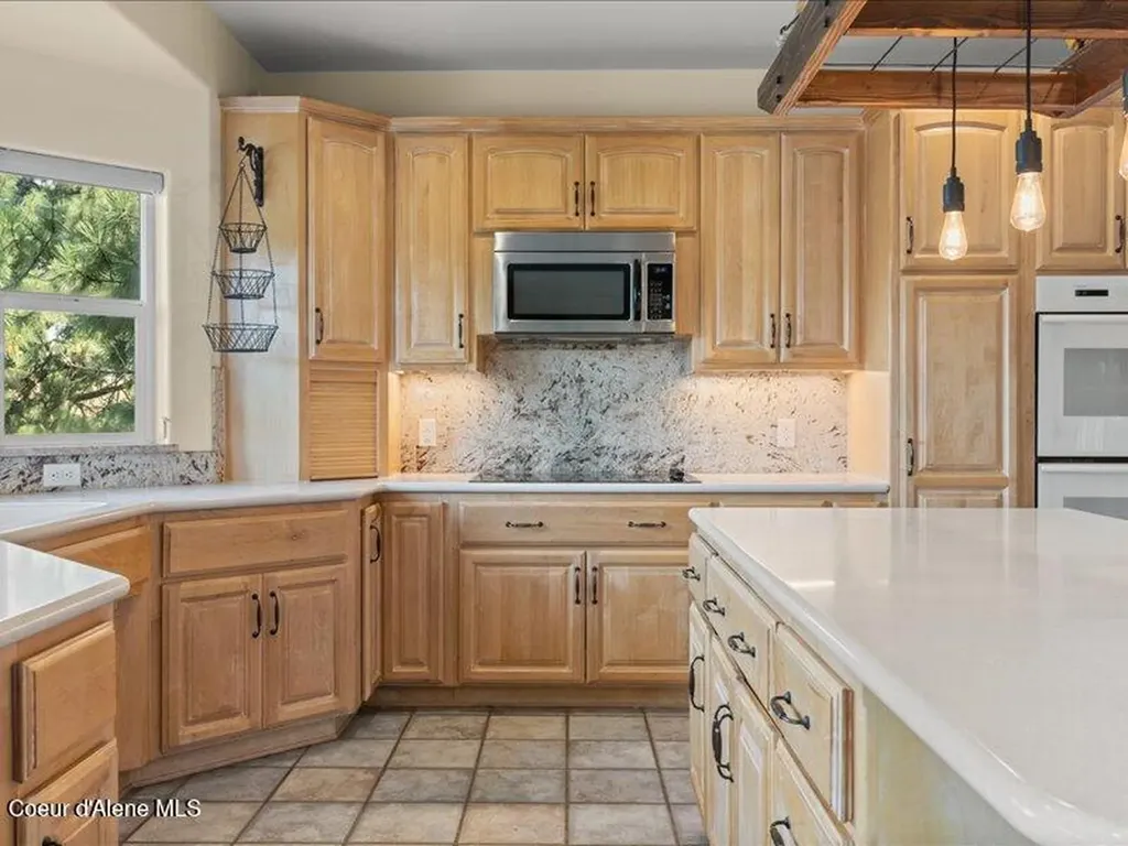 632 S Rabbit Trail Post Falls ID 83854