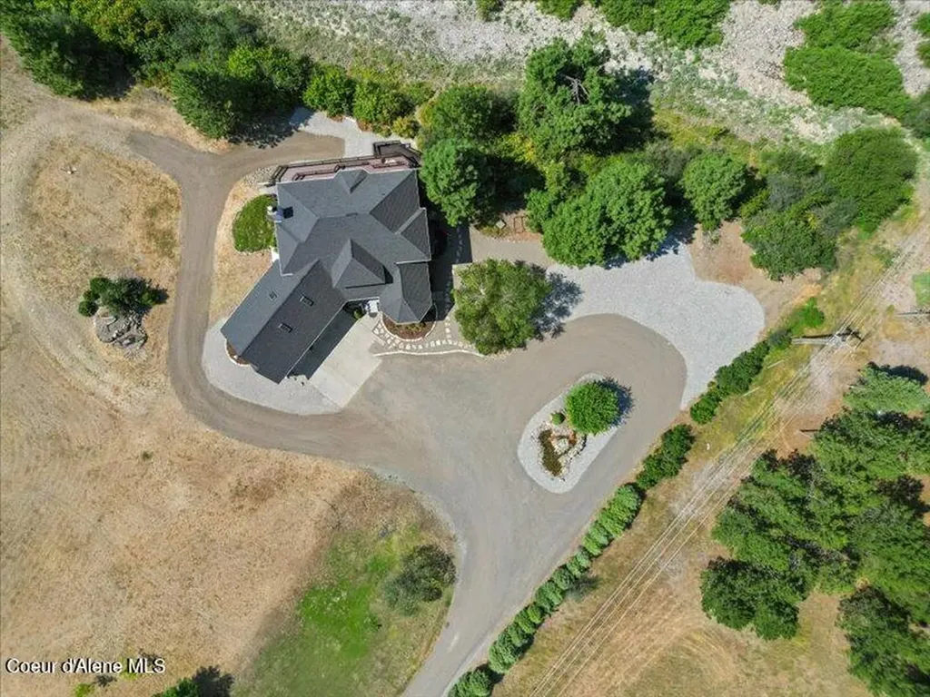 632 S Rabbit Trail Post Falls ID 83854