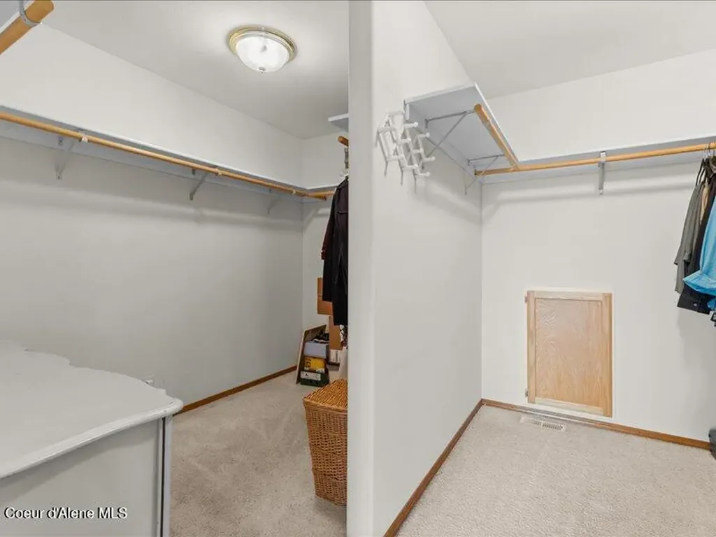 632 S Rabbit Trail Post Falls ID 83854