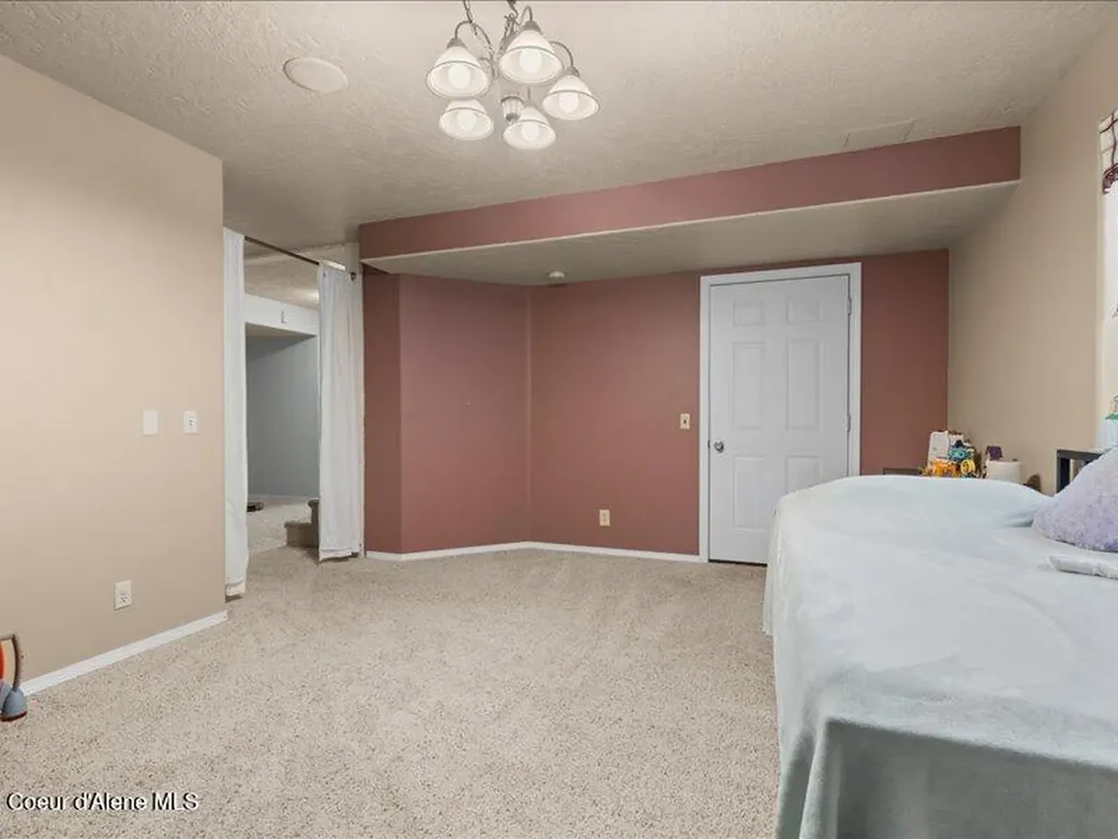 632 S Rabbit Trail Post Falls ID 83854