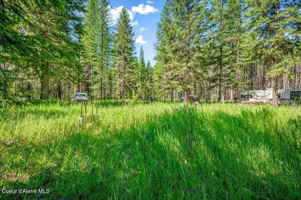 2013 Homestead Road Athol ID 83801