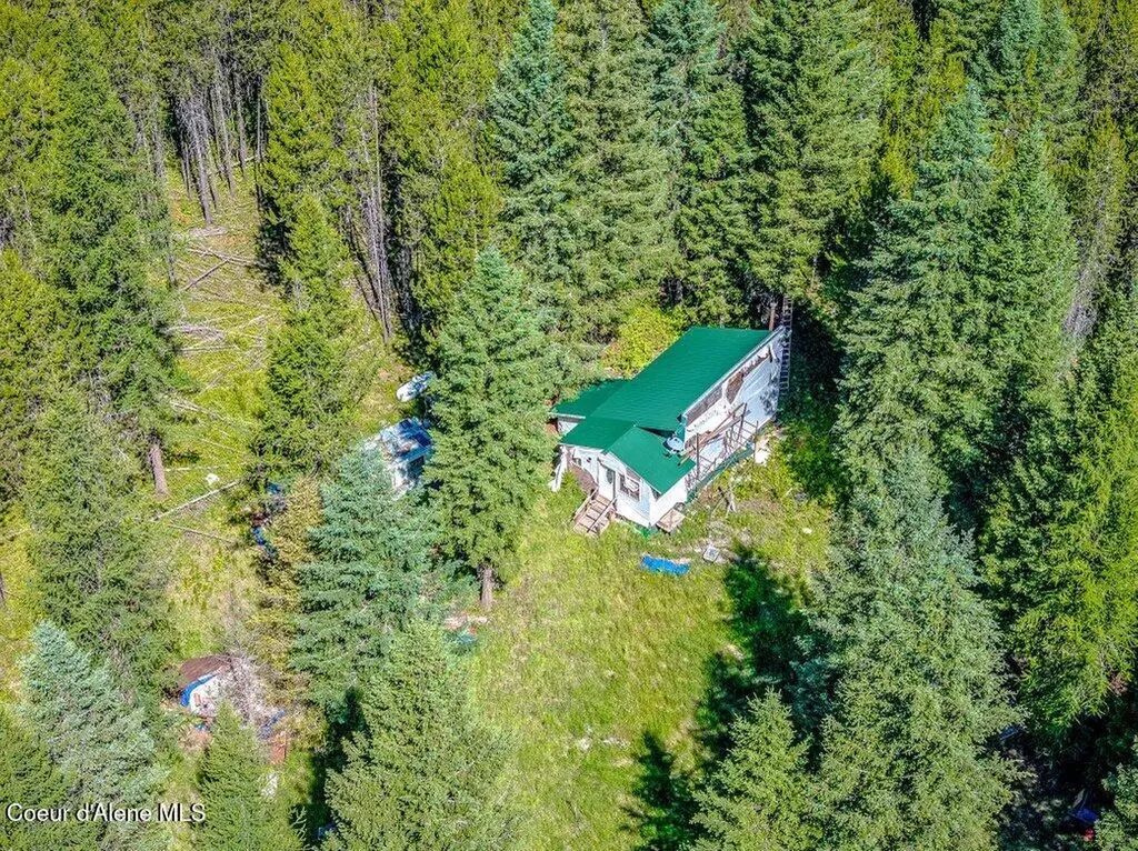 2013 Homestead Road Athol ID 83801