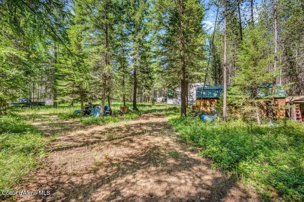 2013 Homestead Road Athol ID 83801