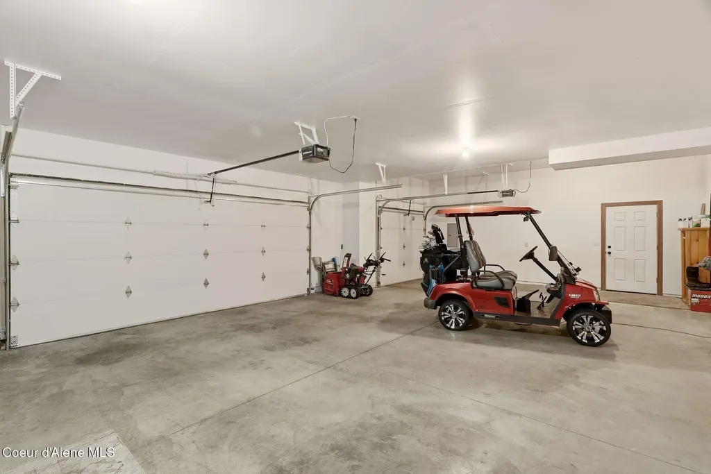 150 Links Drive Blanchard ID 83804