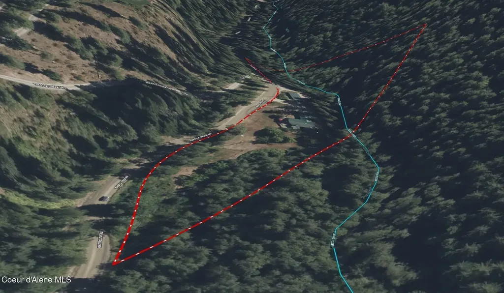 900 Trestle Creek Road Hope ID 83836