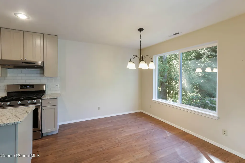 87 Vedelwood Drive Sandpoint ID 83864