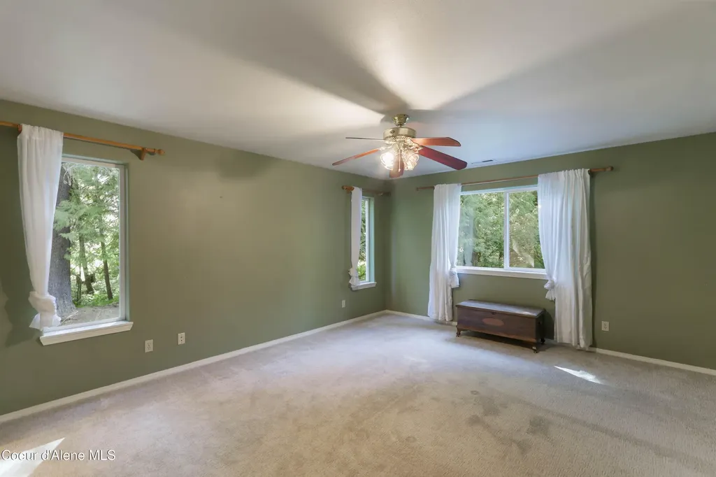 87 Vedelwood Drive Sandpoint ID 83864