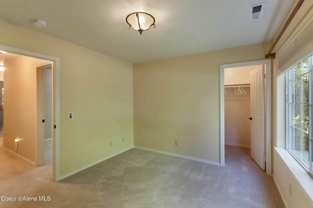 87 Vedelwood Drive Sandpoint ID 83864