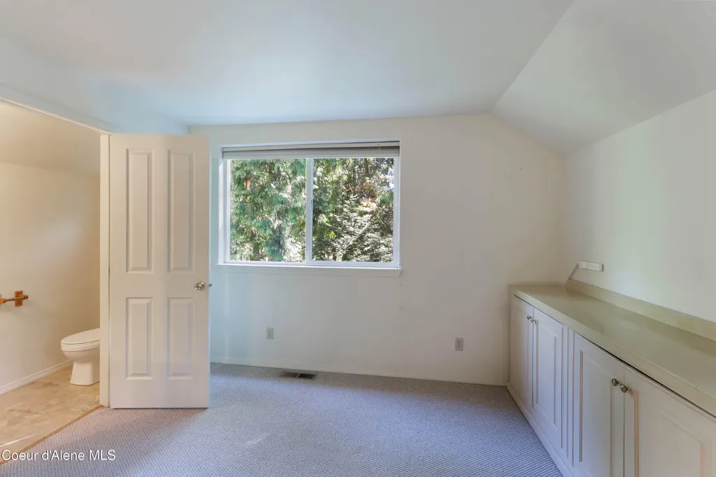 87 Vedelwood Drive Sandpoint ID 83864