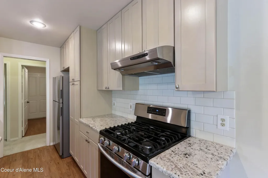 87 Vedelwood Drive Sandpoint ID 83864