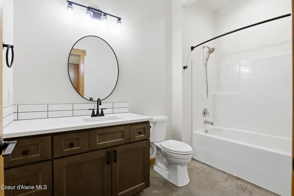 16688 E Waller Road Bayview ID 83803