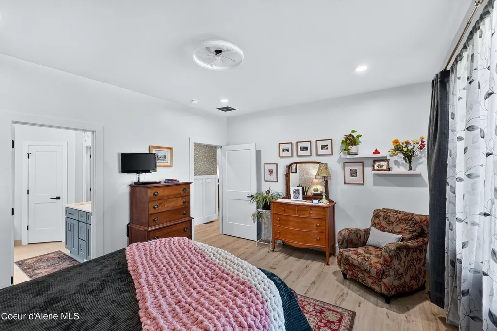 3797 N May Ella Loop Post Falls ID 83854