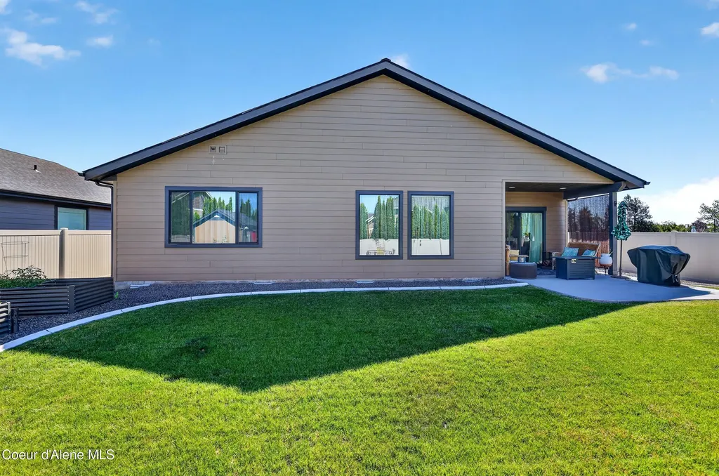 3797 N May Ella Loop Post Falls ID 83854