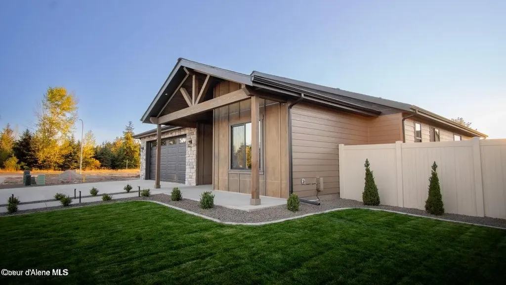 3797 N May Ella Loop Post Falls ID 83854