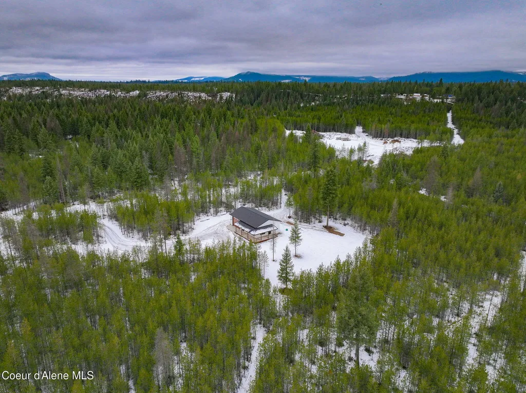 252 Doc Holliday Drive Spirit Lake ID 83869