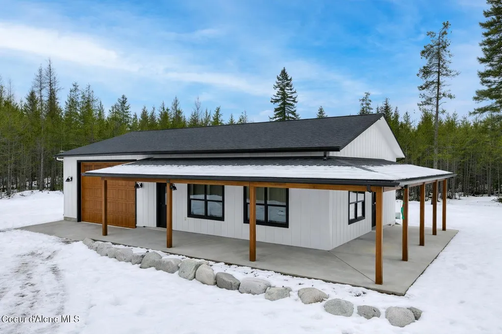 252 Doc Holliday Drive Spirit Lake ID 83869