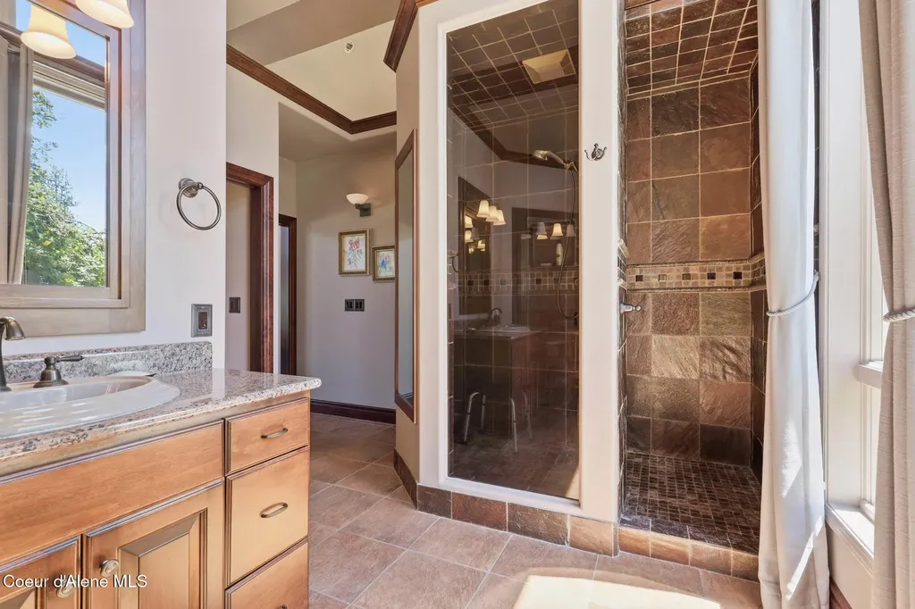 4790 E Inverness Drive Post Falls ID 83854