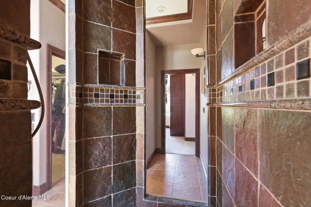 4790 E Inverness Drive Post Falls ID 83854