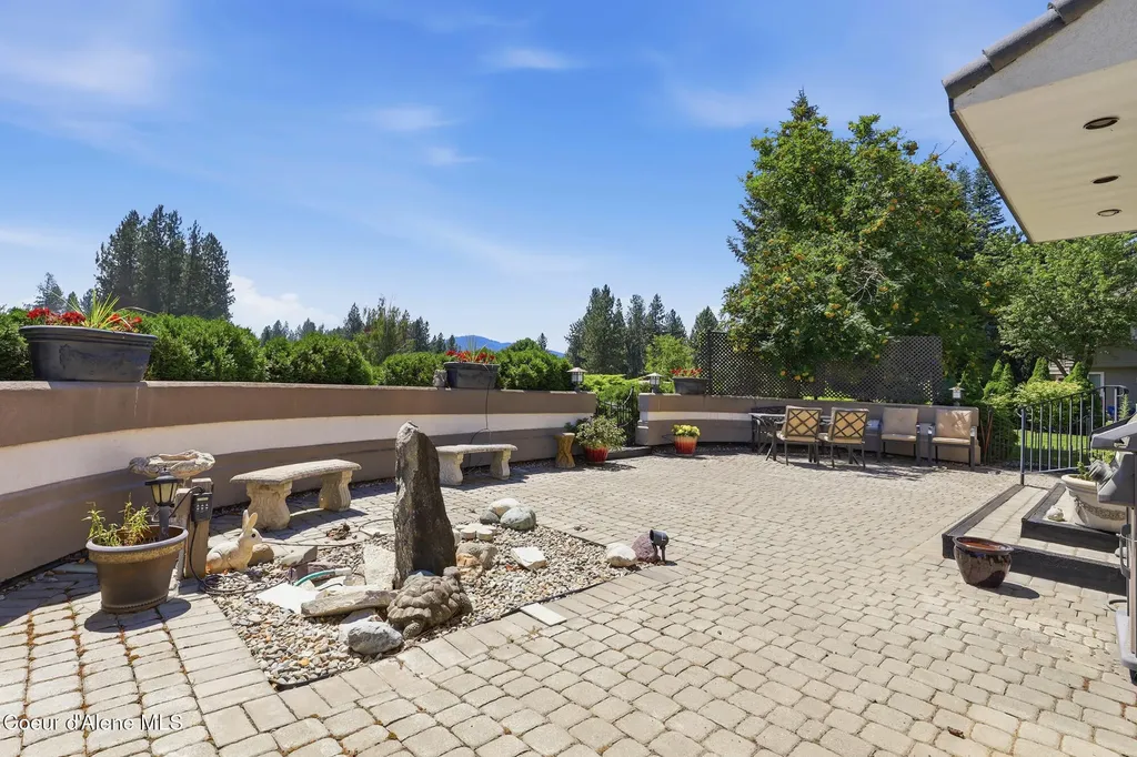 4790 E Inverness Drive Post Falls ID 83854