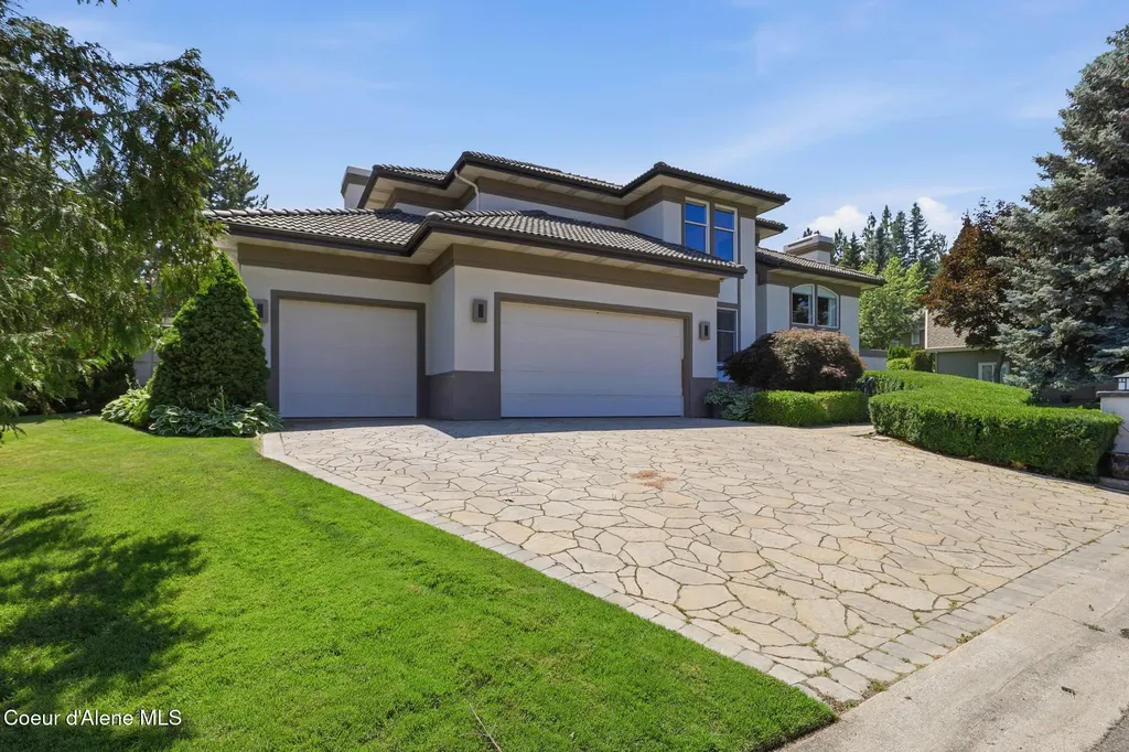 4790 E Inverness Drive Post Falls ID 83854