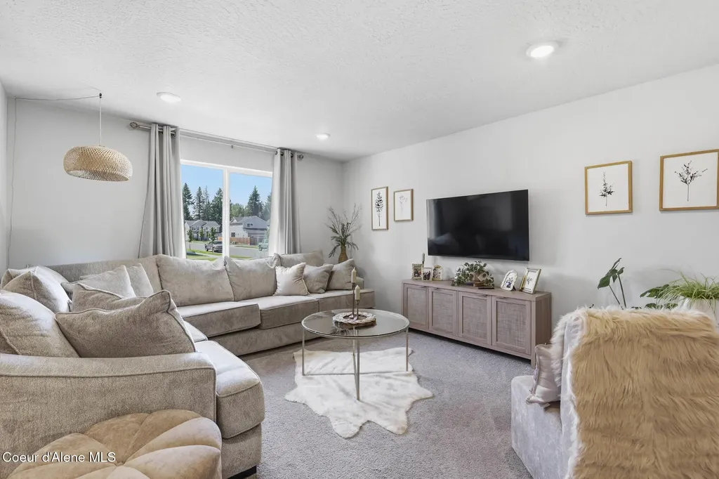 164 E Spirea Lane Hayden ID 83835