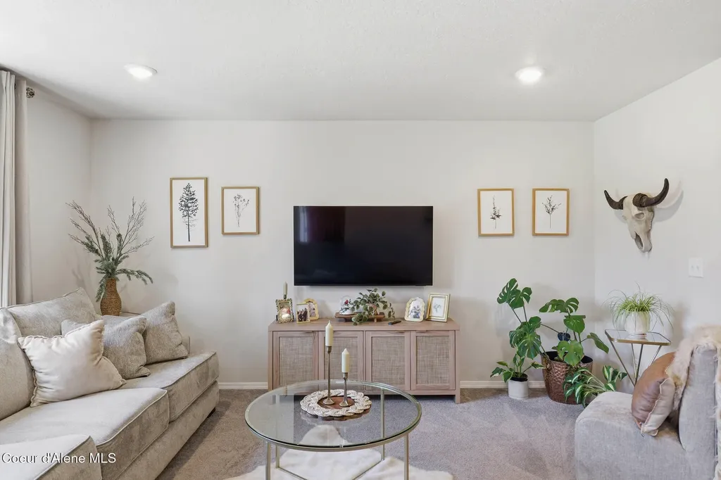 164 E Spirea Lane Hayden ID 83835