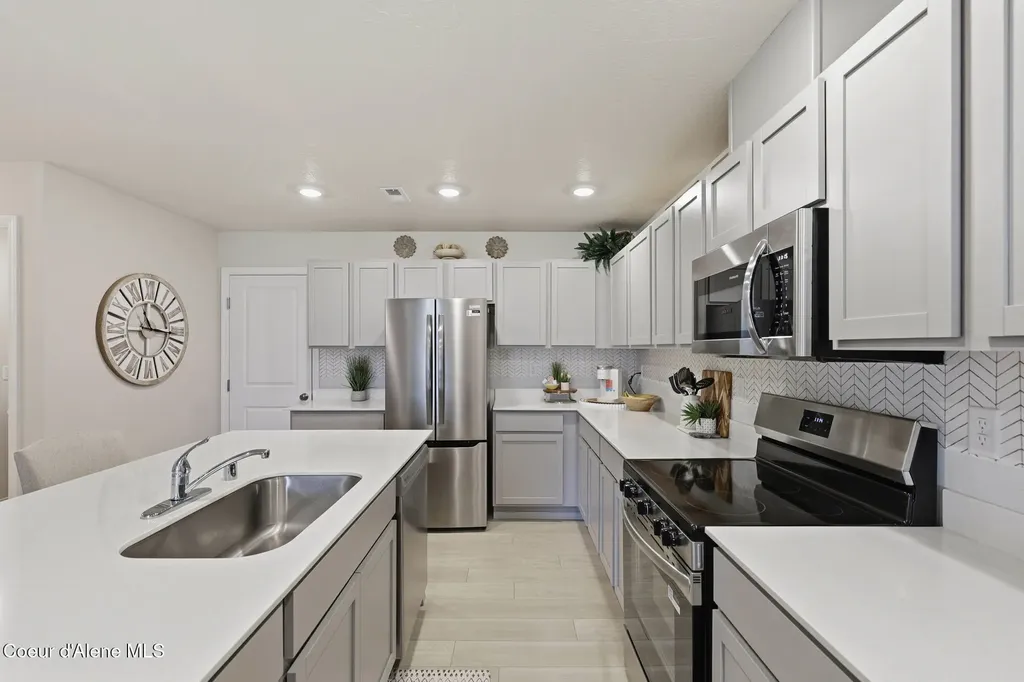 164 E Spirea Lane Hayden ID 83835