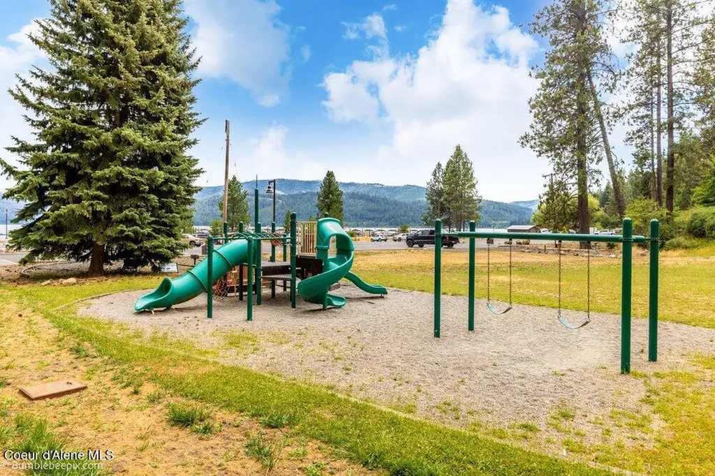 97 Chatcolet Upper Road Plummer ID 83851