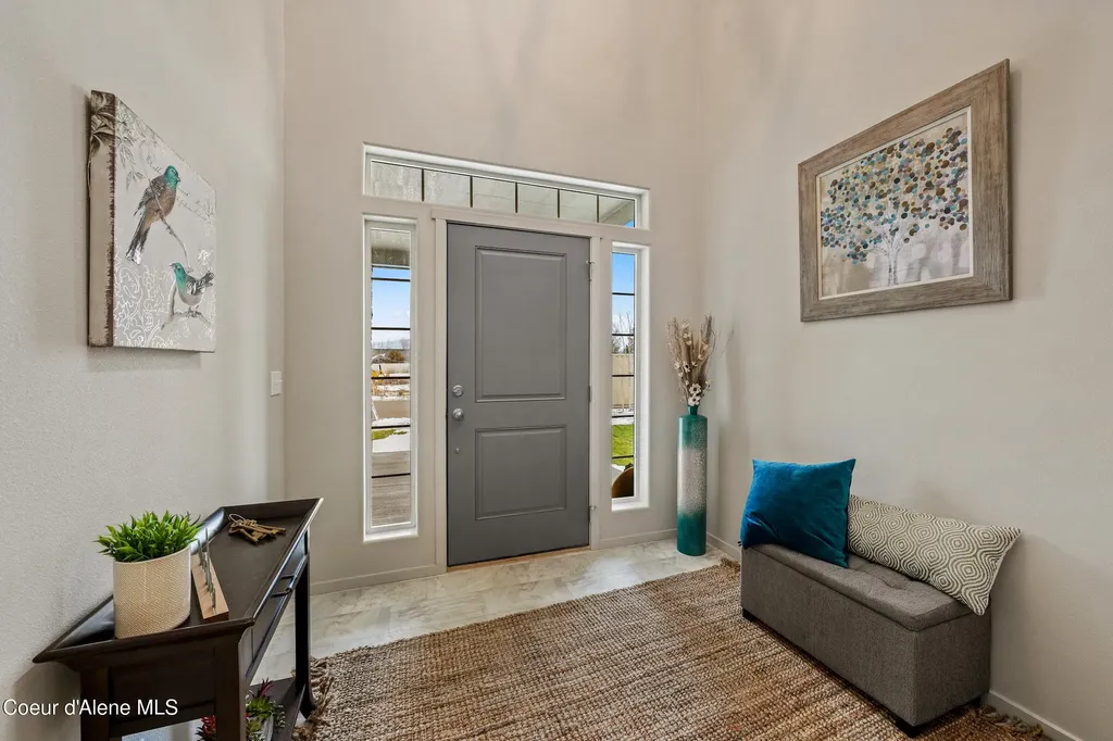 6020 W Pelican Loop Rathdrum ID 83858