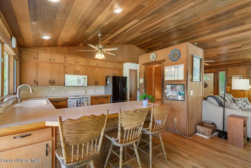 7270 N Mulholland Drive Dalton Gardens ID 83815
