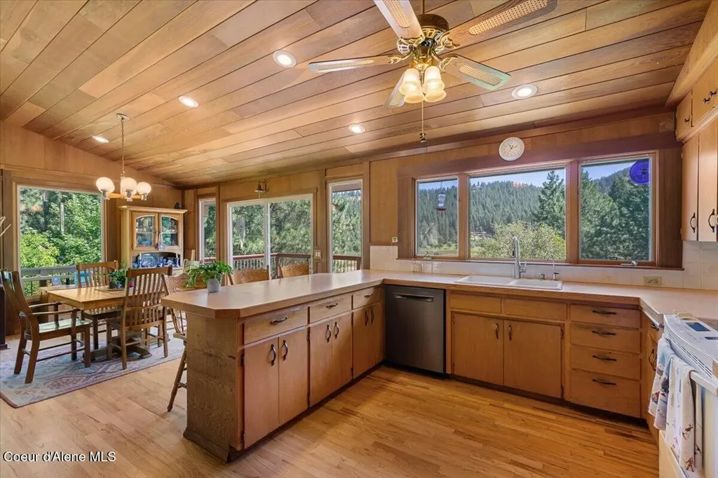 7270 N Mulholland Drive Dalton Gardens ID 83815