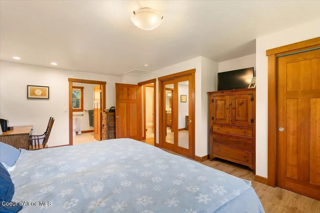 7270 N Mulholland Drive Dalton Gardens ID 83815