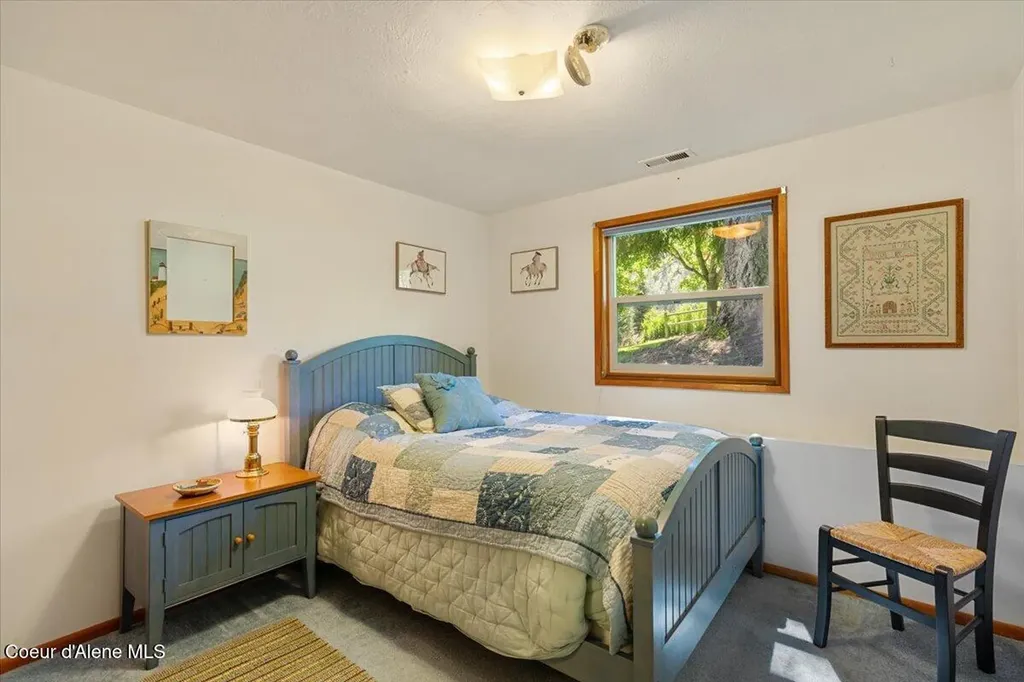 7270 N Mulholland Drive Dalton Gardens ID 83815