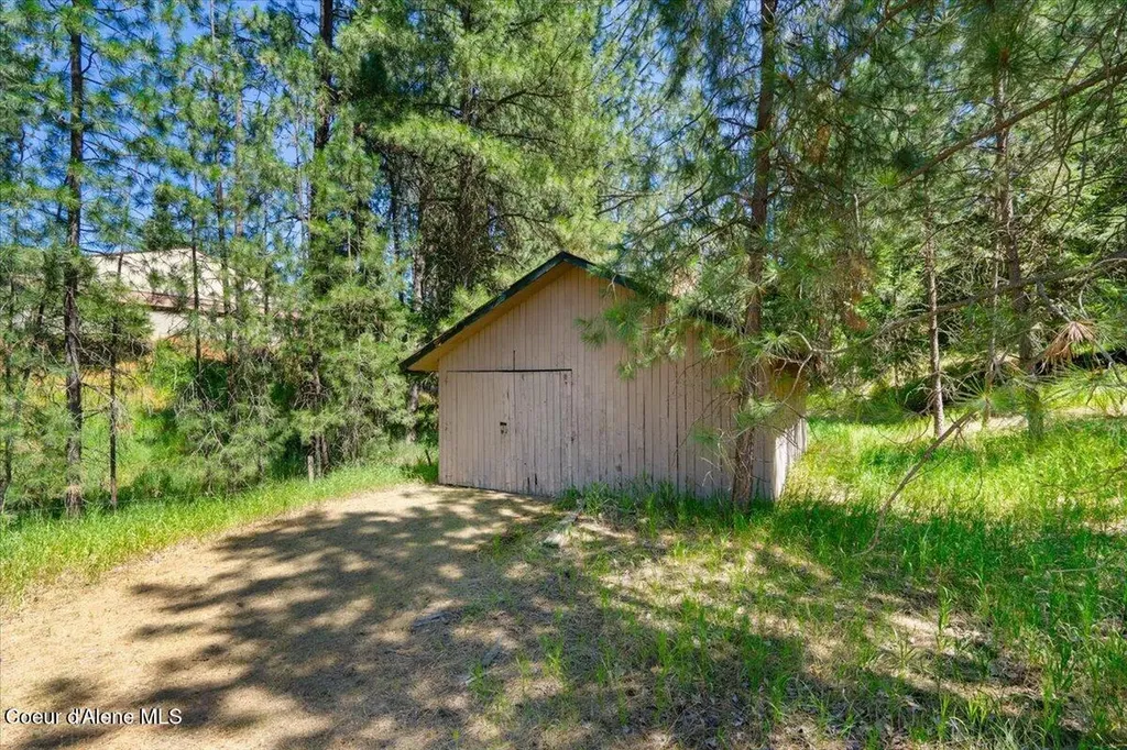 7270 N Mulholland Drive Dalton Gardens ID 83815