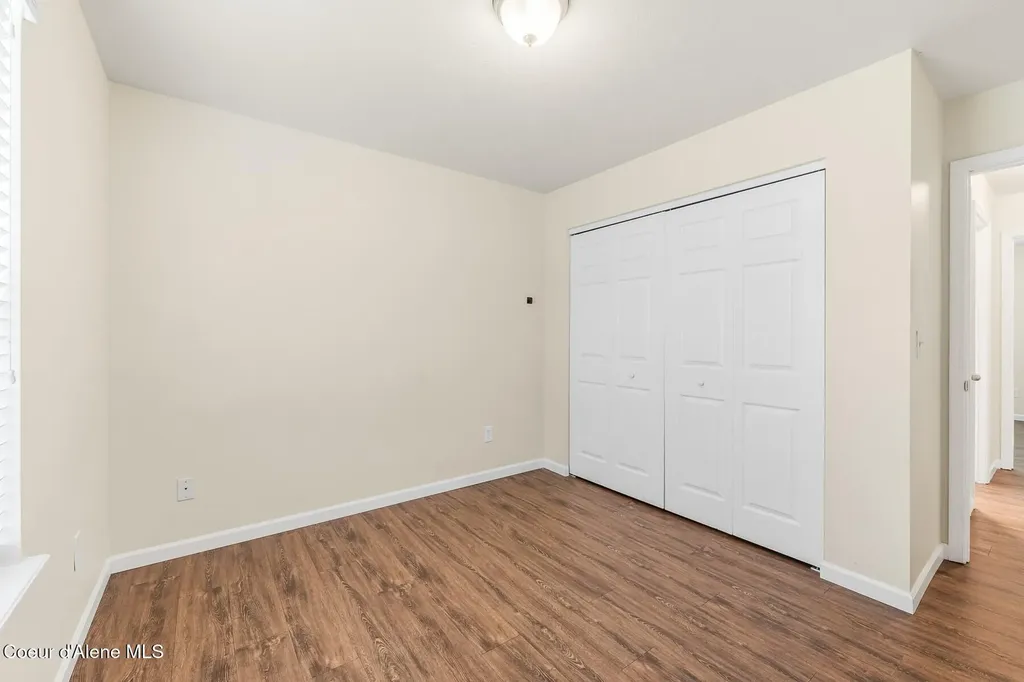 2570 N Sparrow Lp Post Falls ID 83854