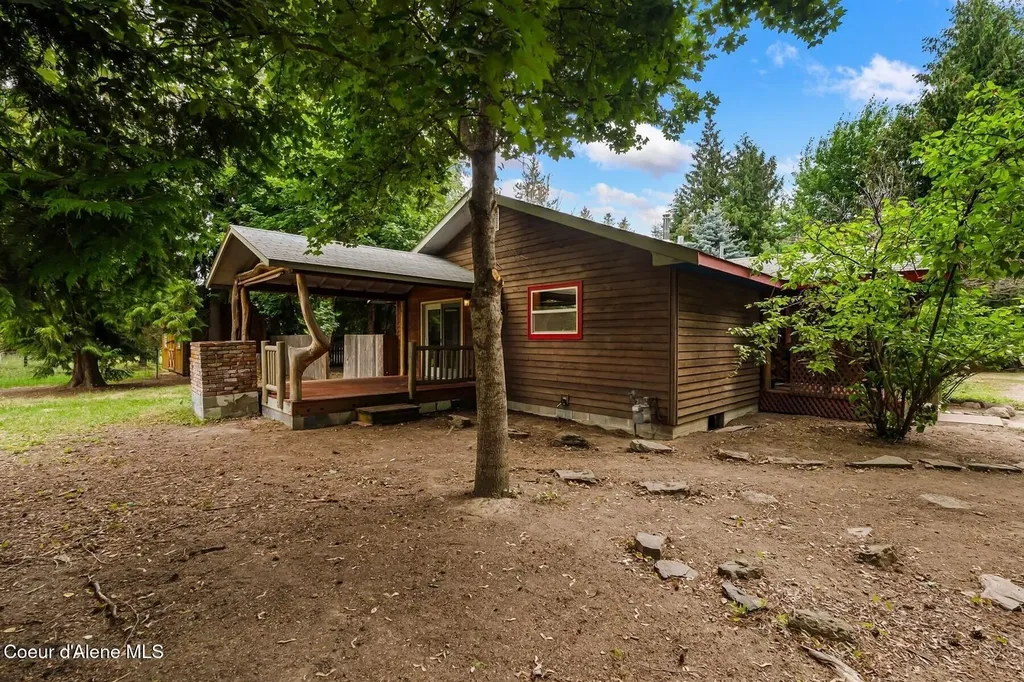 279 Tower Road Naples ID 83847
