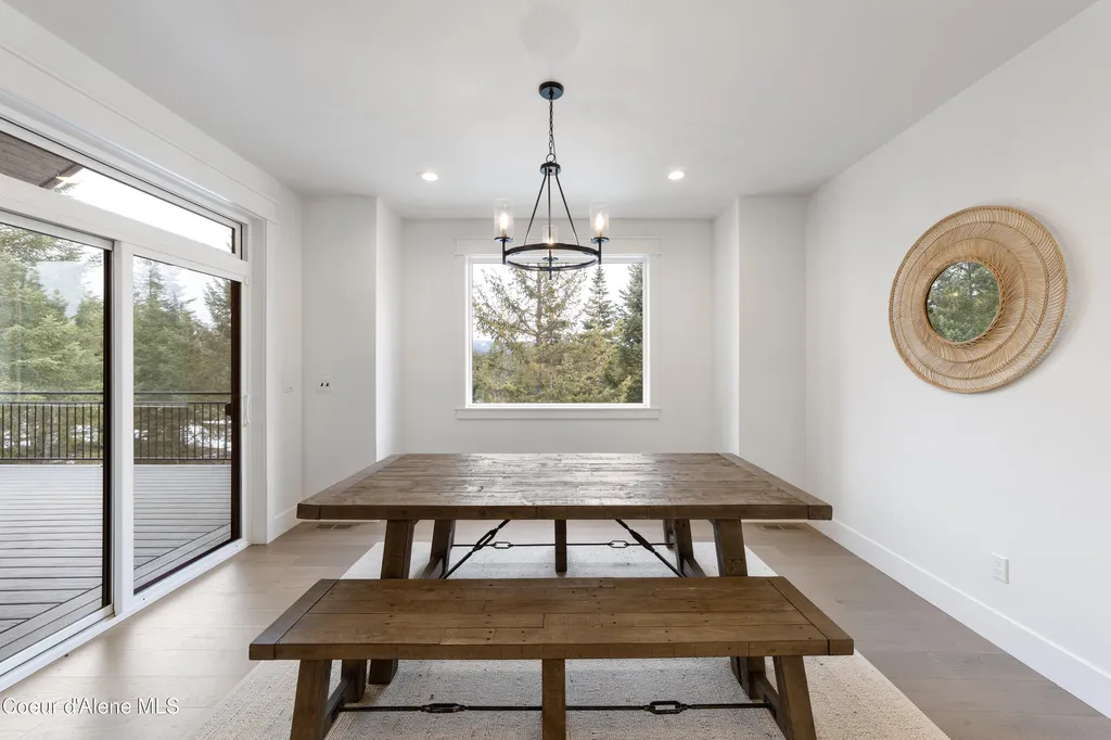 227 Mesa Drive Athol ID 83801