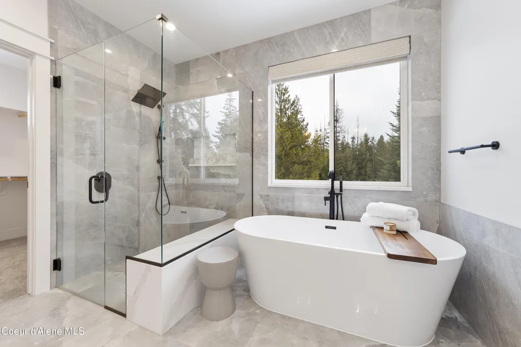 227 Mesa Drive Athol ID 83801