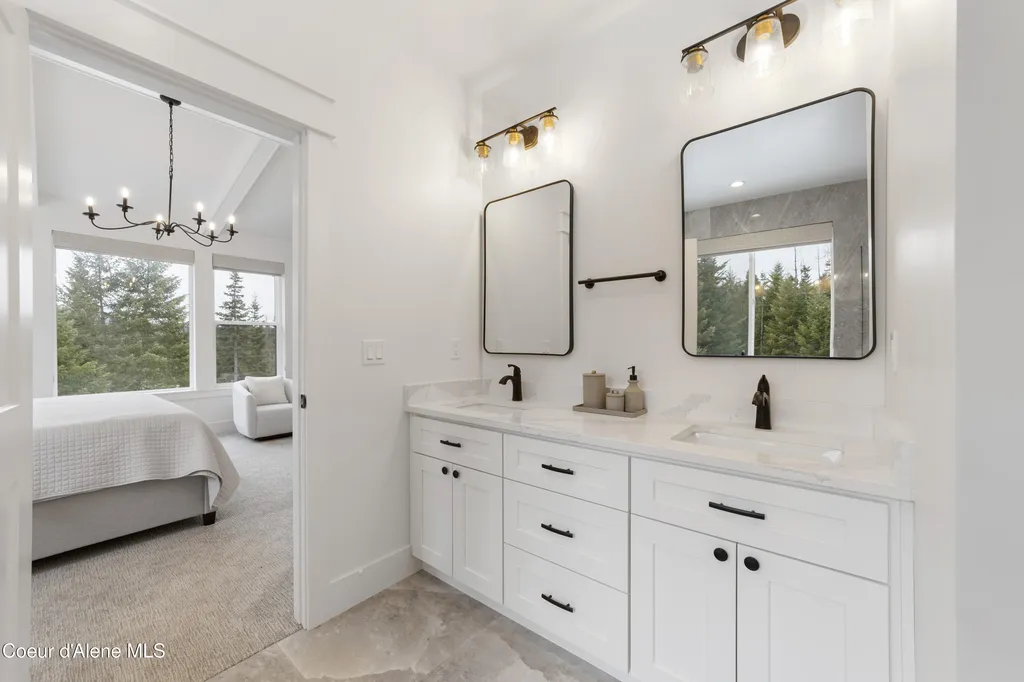 227 Mesa Drive Athol ID 83801