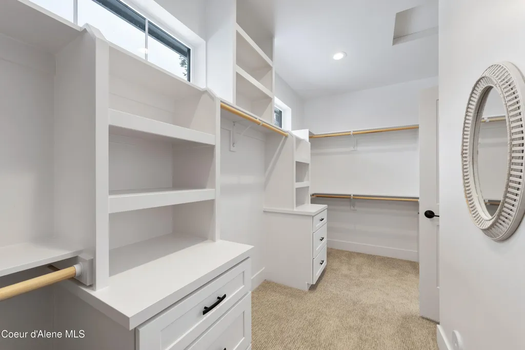227 Mesa Drive Athol ID 83801