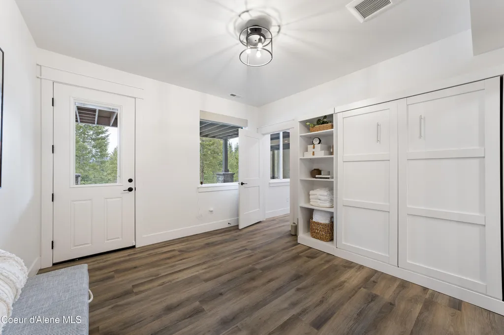 227 Mesa Drive Athol ID 83801