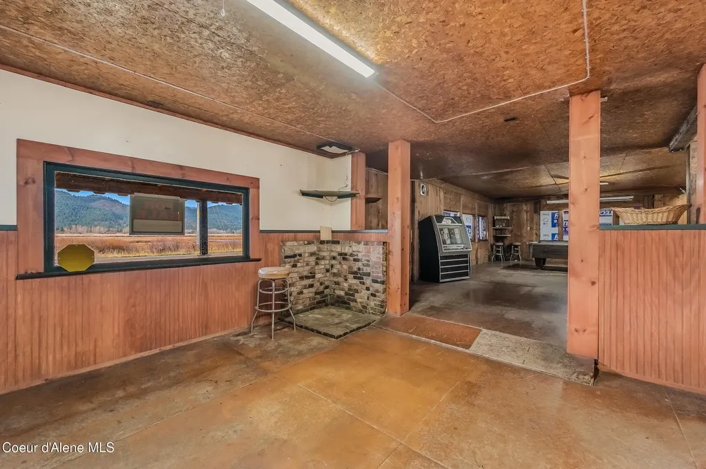 22090 S Highway 3 Cataldo ID 83810