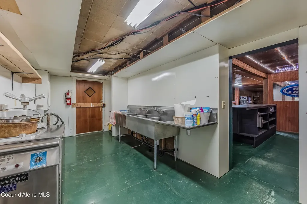22090 S Highway 3 Cataldo ID 83810