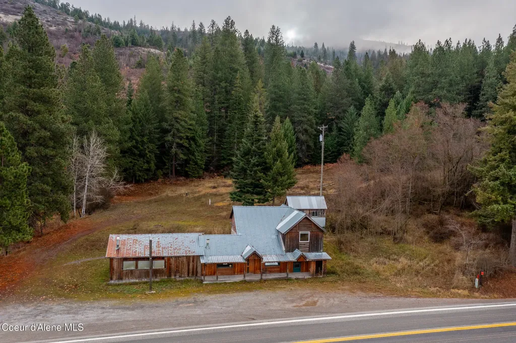 22090 S Highway 3 Cataldo ID 83810