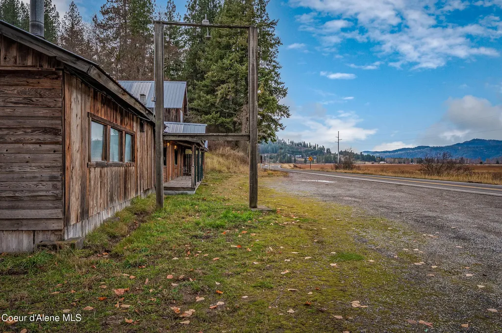 22090 S Highway 3 Cataldo ID 83810
