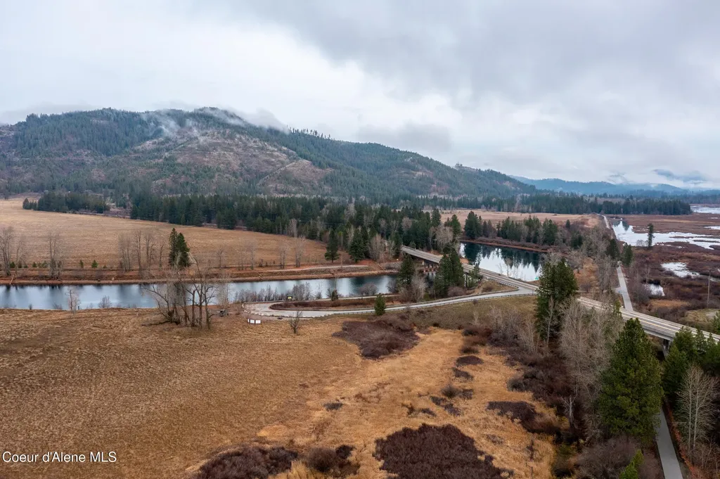 22090 S Highway 3 Cataldo ID 83810